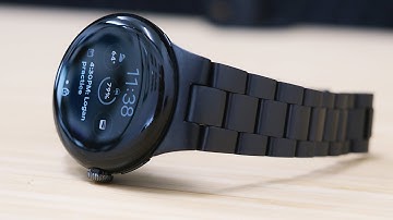 How to turn on Pixel Watch