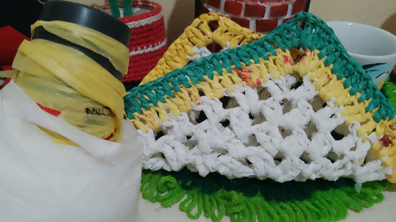 Como fazer um lindo tapete em crochê reciclando sacos plasticos
