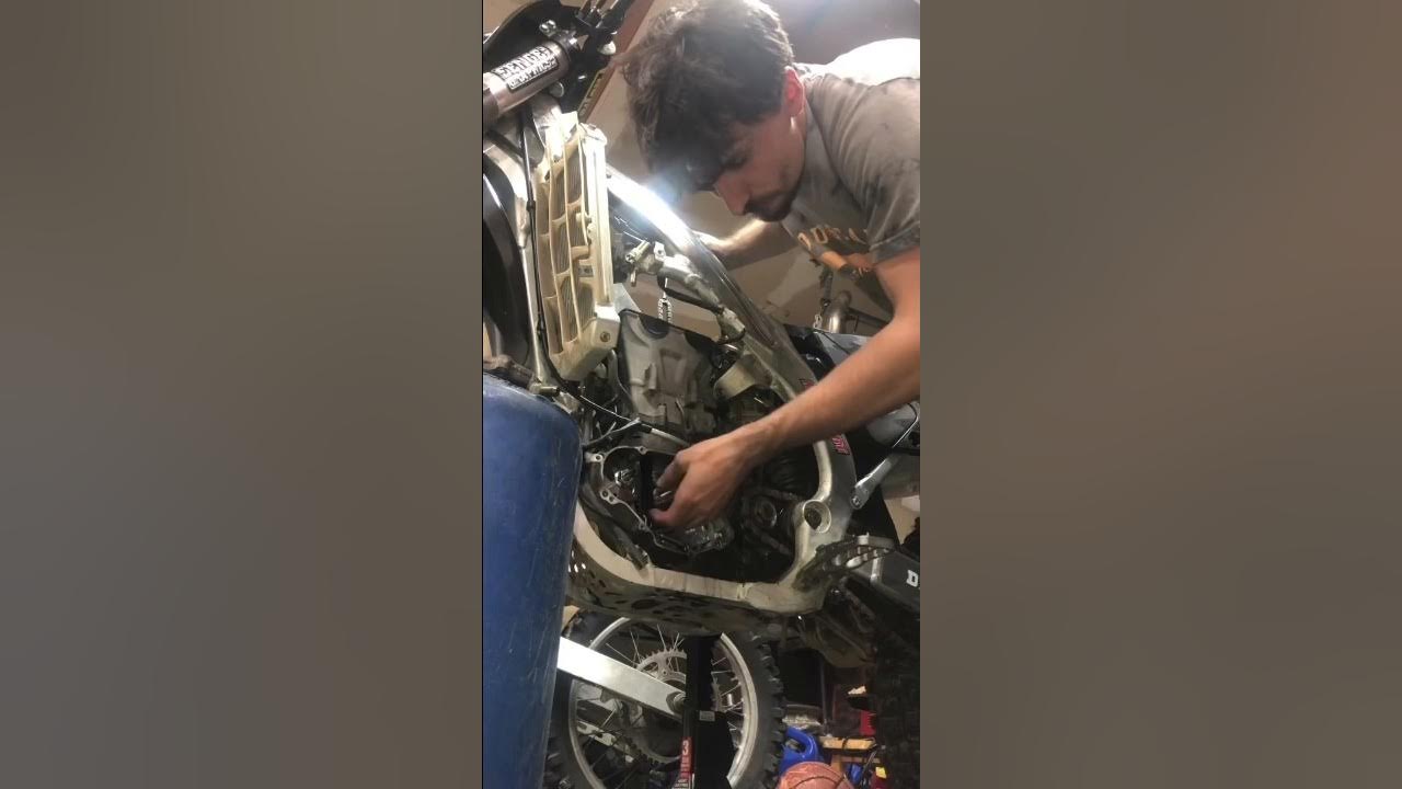 06 kx450f cam chain installation YouTube