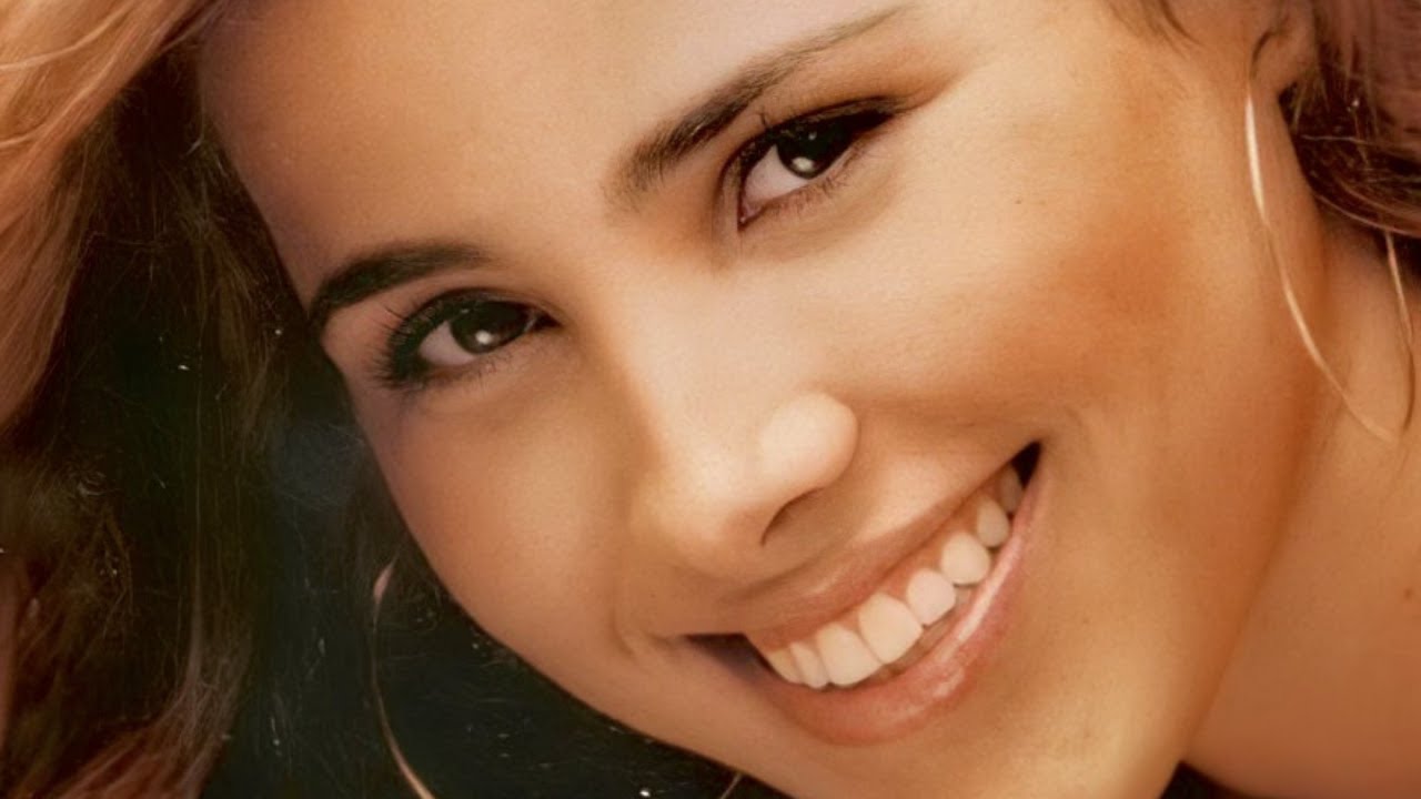 Wanessa Camargo - 20 Anos - YouTube