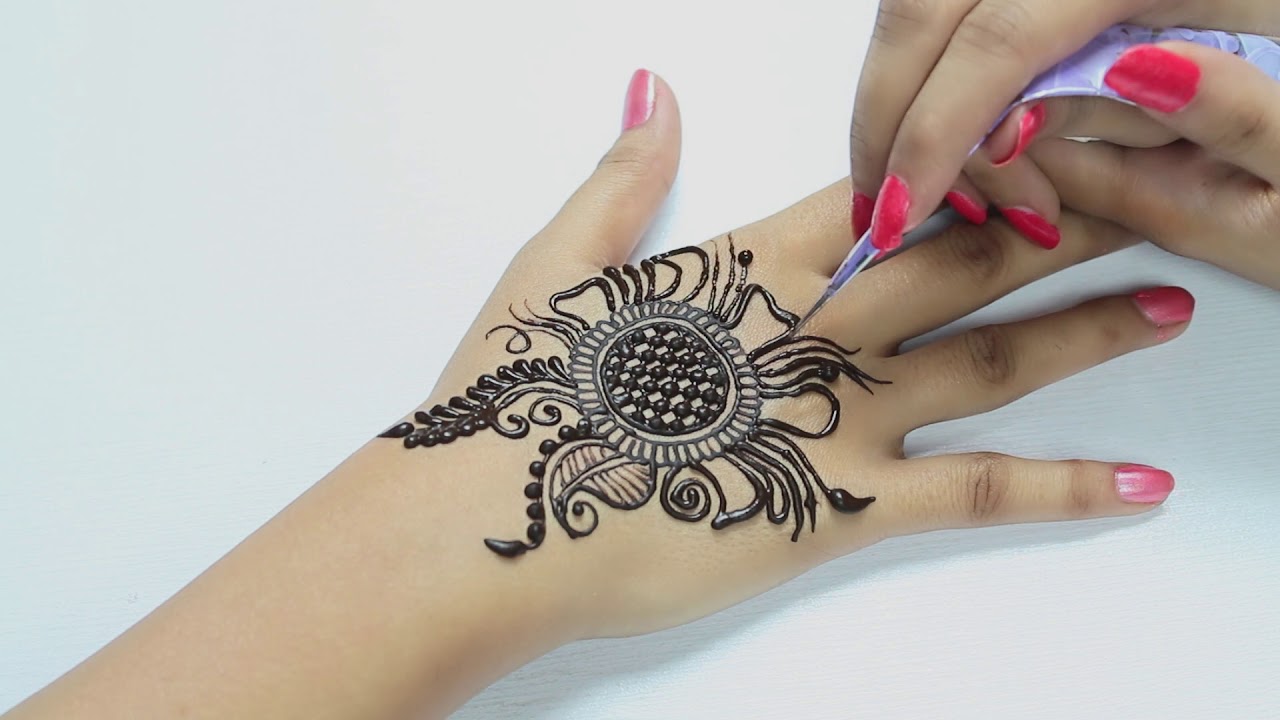 How to Apply Simple Easy And Cute Mehndi /Mandala Motif Design Henna ...