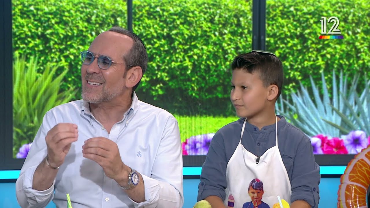 אירוח בתכנית "כמעט שבת שלום" בקשת 12