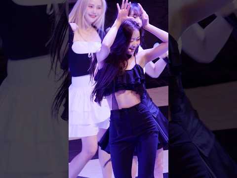 오마이걸 유아 OH MY GIRL YooA &amp;#39;던던댄스 Dun Dun Dance&amp;#39; : 직캠 Fancam: 230914 <strong>가천대</strong> 축제 #shorts