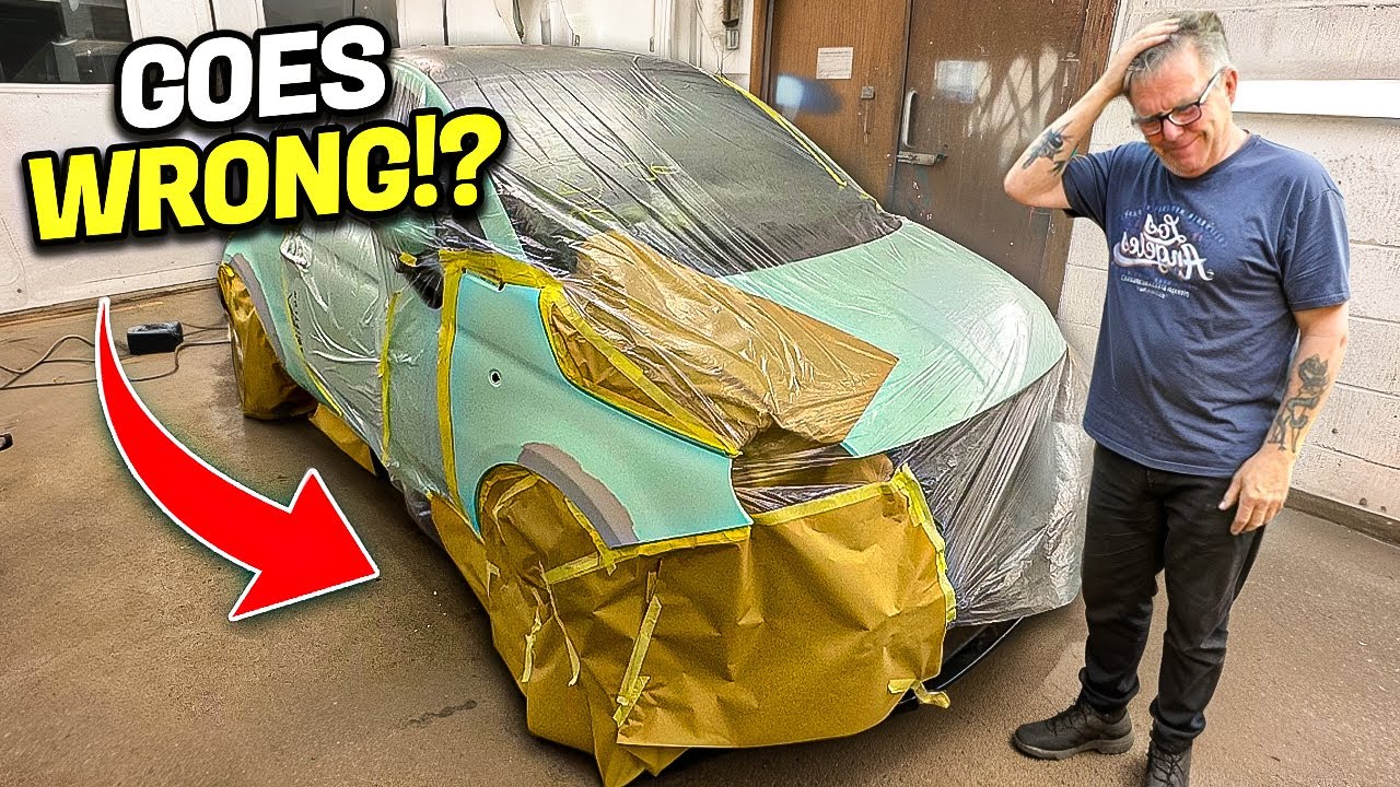 MY DAD TEACHES ME TO PAINT