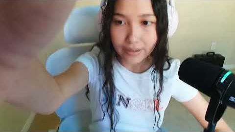 Thumbnail of PLAYING SLAP TOWER WITH KEYBOARD ASMR!
