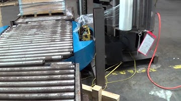 Lantech Q1000 Fully Automatic Stretchwrapper Sys. E8900