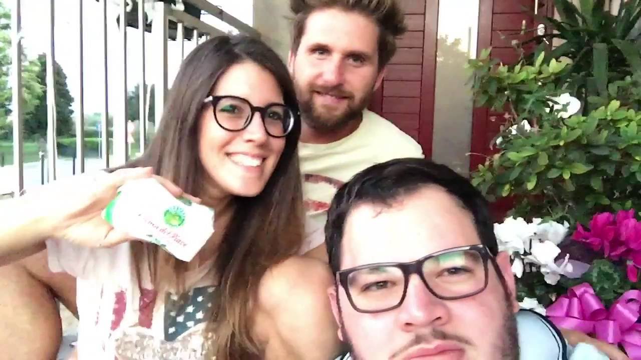 Eva Thomas Video Di Auguri Agli Sposi Youtube Video Auguri Di Matrimonio