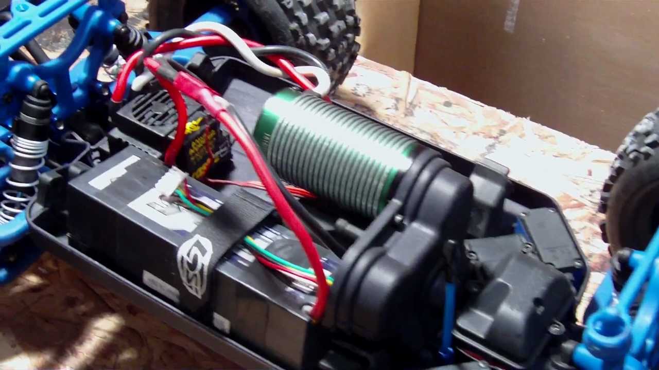 traxxas e maxx brushless mamba monster 