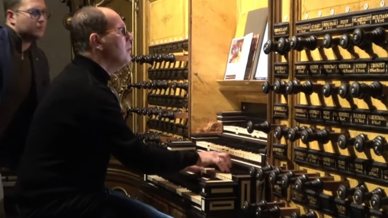 Kroon Hem met gouden kroon - Bovenkerk Kampen (samenzang) - YouTube