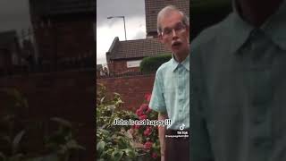 LARRY GRAYSON HAHAHAH SHUT THAT DOOR 🚪 🤣