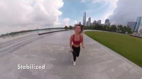 Enjoy the move with Qoocam super-stablization!