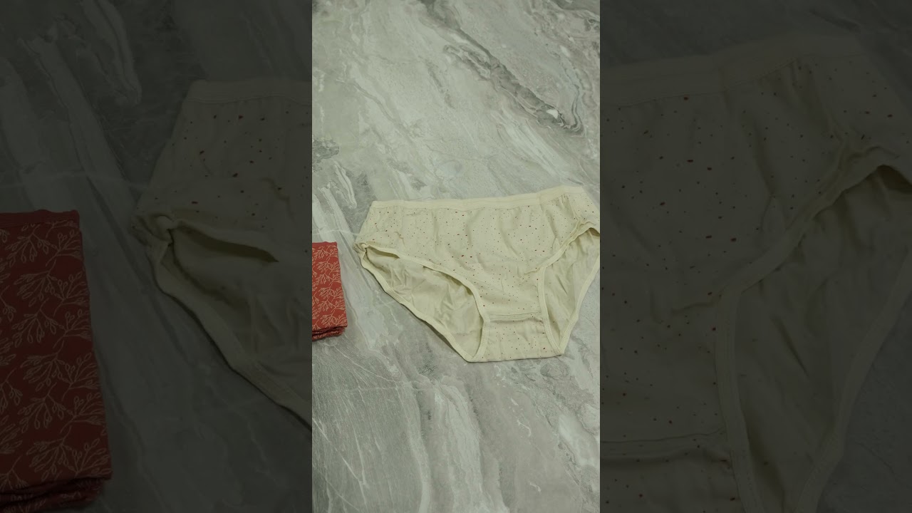 Discover our underwear collection with its soft cotton content and stylish designs.