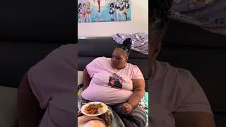 Aunt D Farting In Shay Room