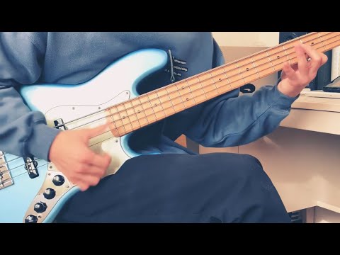 TheDébut ベースソロ弾いてみた