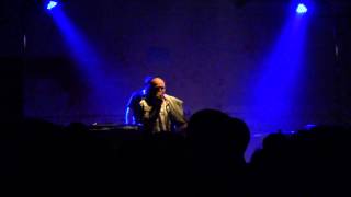 Dirty Dike - He's getting judged like an idiot [live in Athens, Greece 17-04-15]