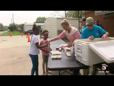 Second Harvest mobile pantries