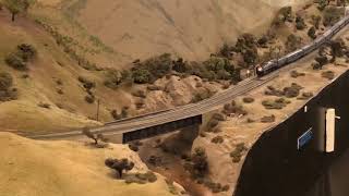 Kato n scale FEF-3 at Tehachapi