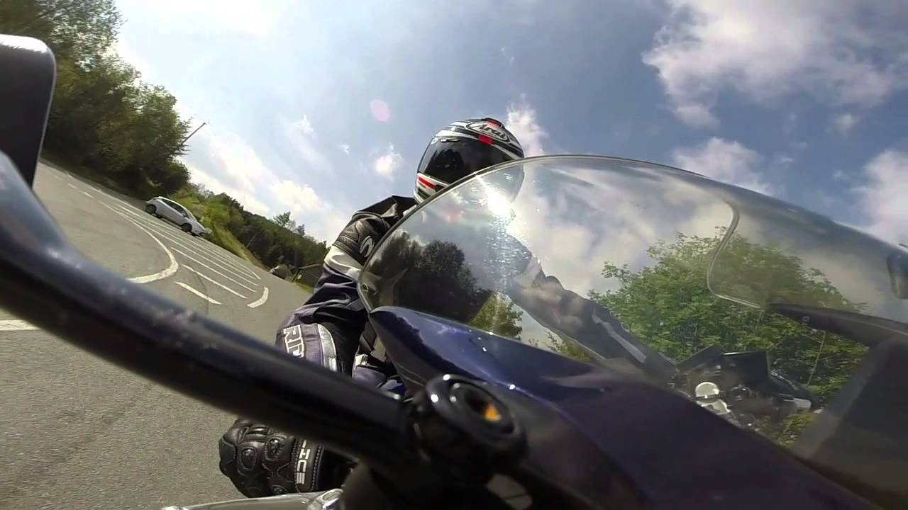 Honda VFR 800 Vtec slow motion Gopro 3 plus... - YouTube