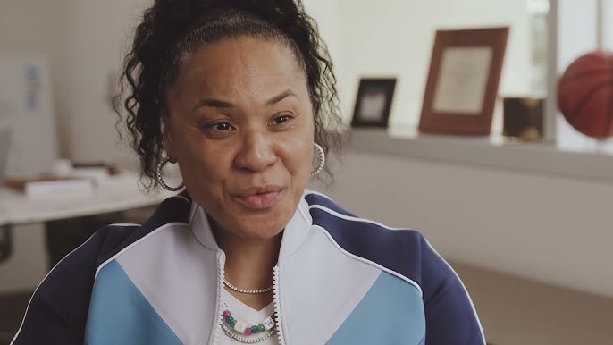 Dawn Staley Co-Stars Alongside Mike Krzyzewski In Commercial Series With  Aflac - Sports Illustrated South Carolina Gamecocks News, Analysis and More