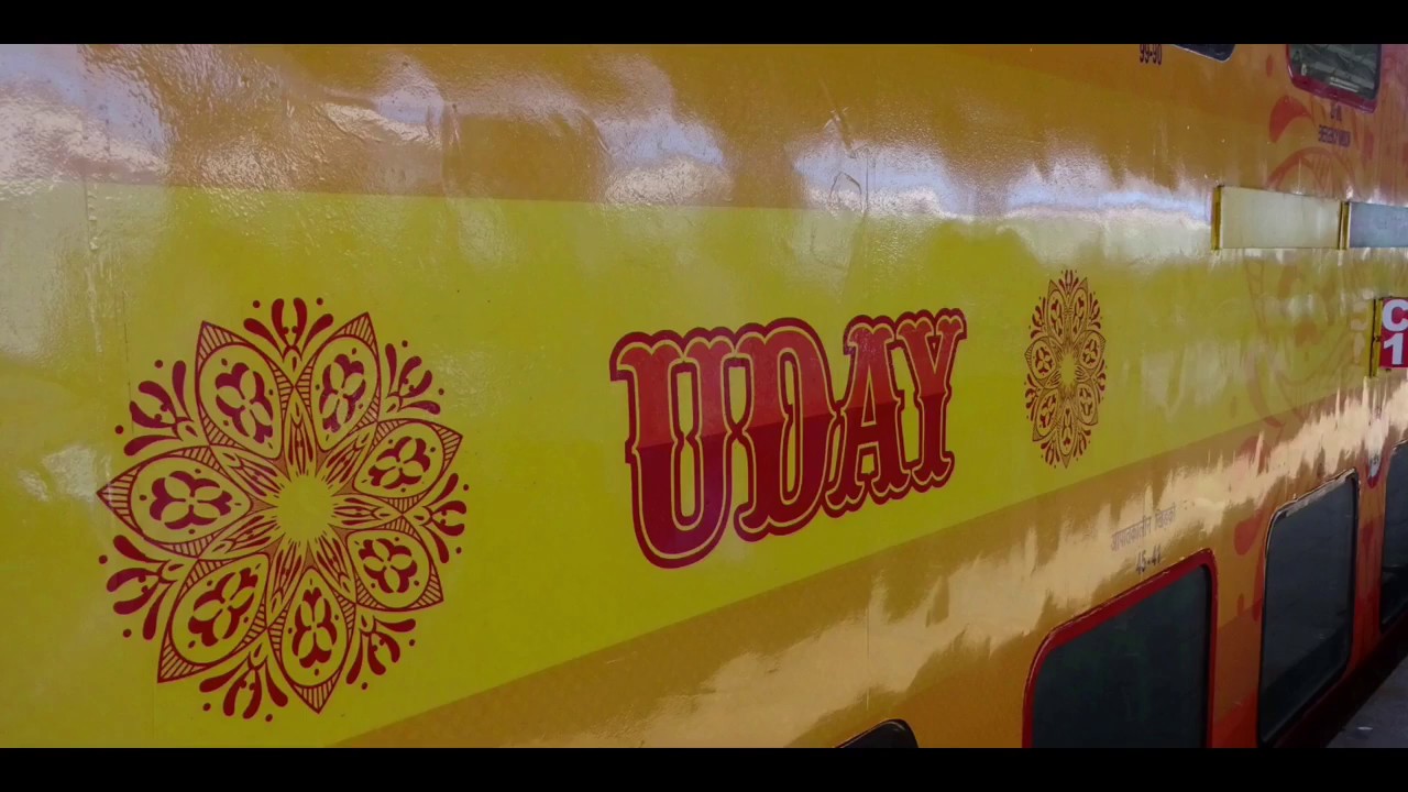 First Run of UDAY Express | India's First Business Class Double Decker | Chennai-Coimbatore Special