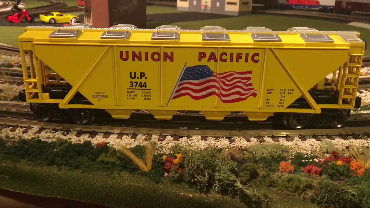 Menards Union Pacific freight car review YouTube