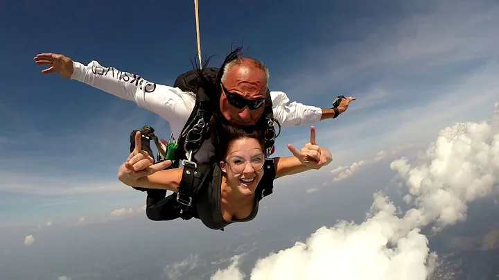 Mckenzie Grube's Tandem Skydive in Northeast PA!