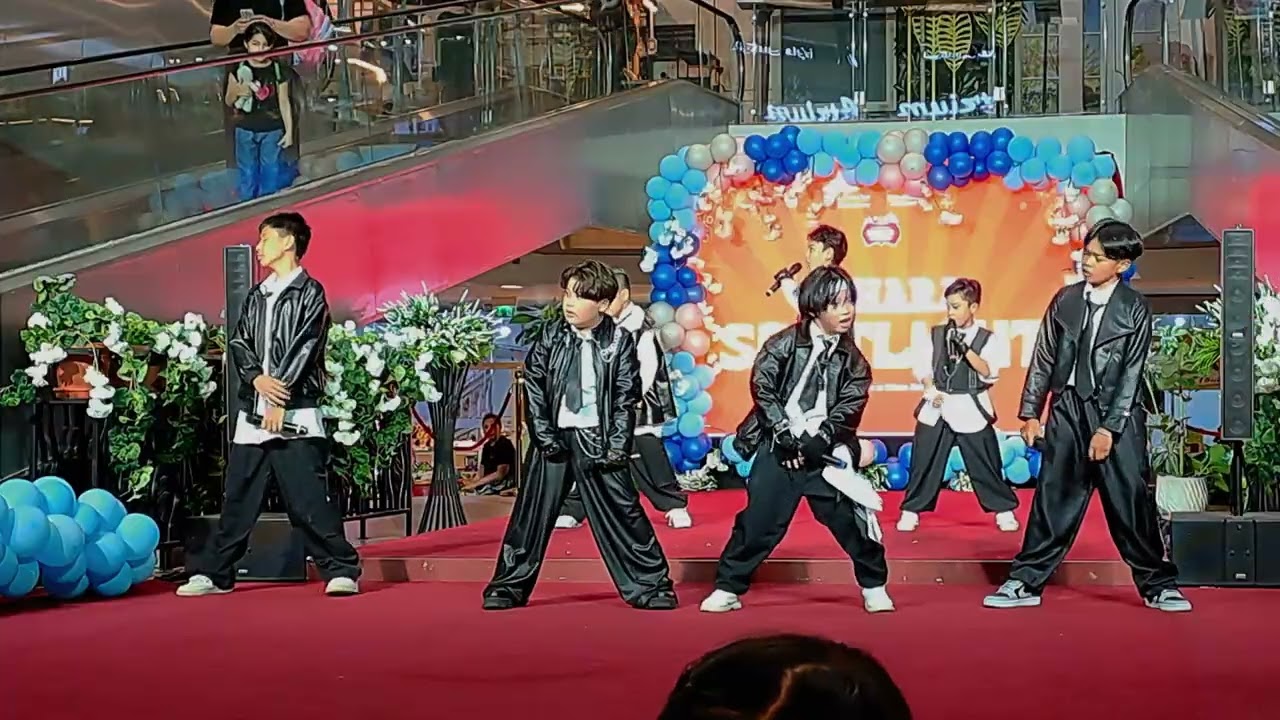 Rhytmix performed Shooting for the Stars by @officialSB19 at Sahara Atrium,  Sahara Centre 