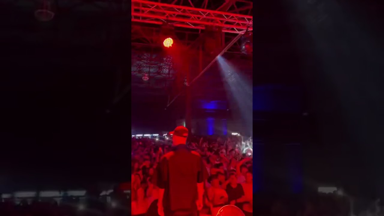 BAKA PRASE X VOYAGE - VVS NASTUP 