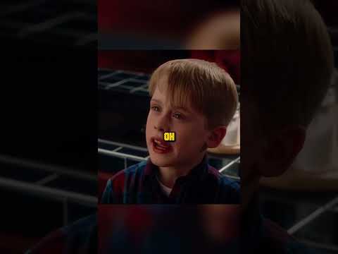 Кевин бери тарелку 😂 | 🎬 Фильм: Один Дома (1990) | #кино #фильм #одиндома #новыйгод #комедия