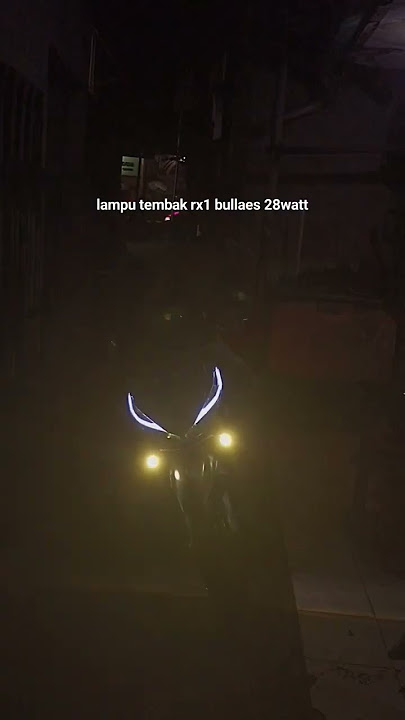 #vario150 #bullaes #duromoto #lamputembak #biledprojector #edit #vario #automobile #nightride