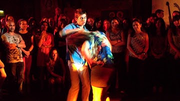 Jonny Driscoll & Julia Toledo Zouk Dancing Demo @ The Jam House, Birmingham (26th Sep 2013)