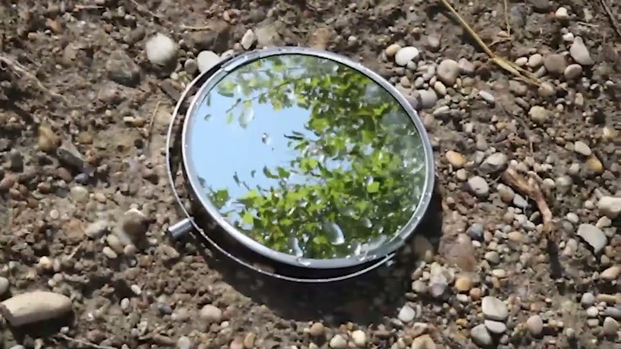 Volatile moments for a different future [step one] by Navina Neverla ©