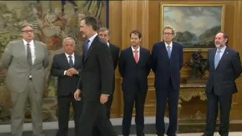 S.M. el Rey recibe en audiencia a  la Asociación de Escritores y Artistas Españoles