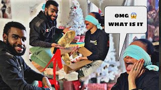 GIVING MY Girlfriend A BIG STONE has a Early XMAS Gift *prank*
