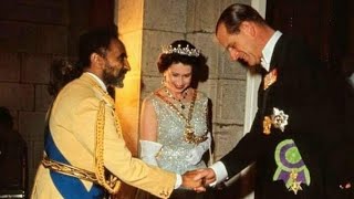 Did QE2 British Queen BOW to Ethiopian King Of Kings Haile Selassie FIRST?! @RasIadonis @Ethiopians