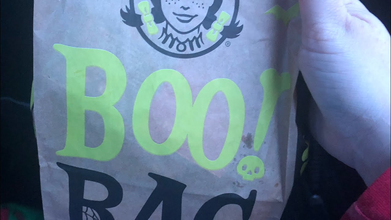 Wendy’s boo bag, kids meals - YouTube