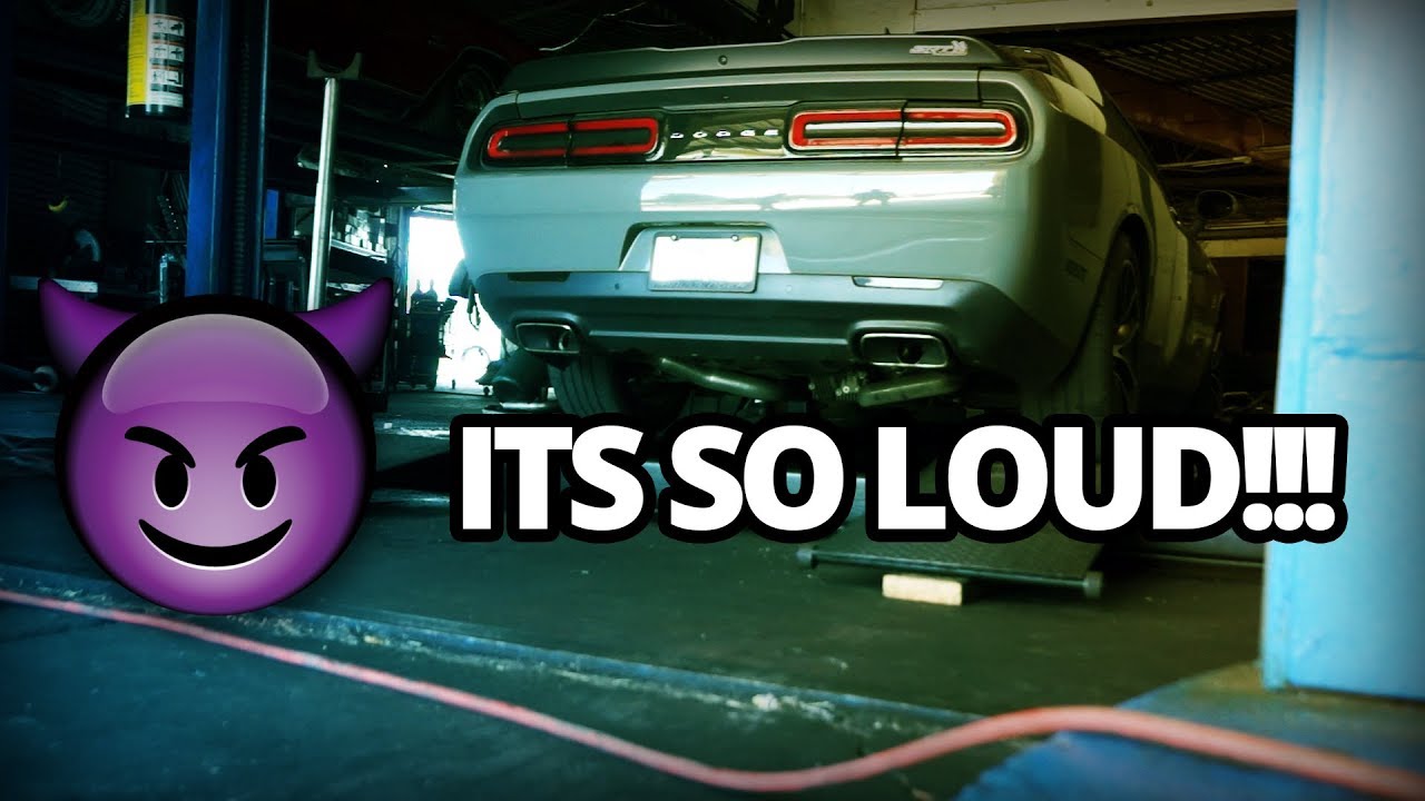 Challenger Scatpack Resonator Delete + Revs + Pullout#scatpackshaker #moderndaymuscle #destroyergrey 392 hemi charger