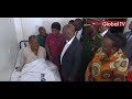 MZEE MAJUTO AWAVUNJA MBAVU WATU ALIPOTEMBELEWA NA MAGUFULI HOSPITALI