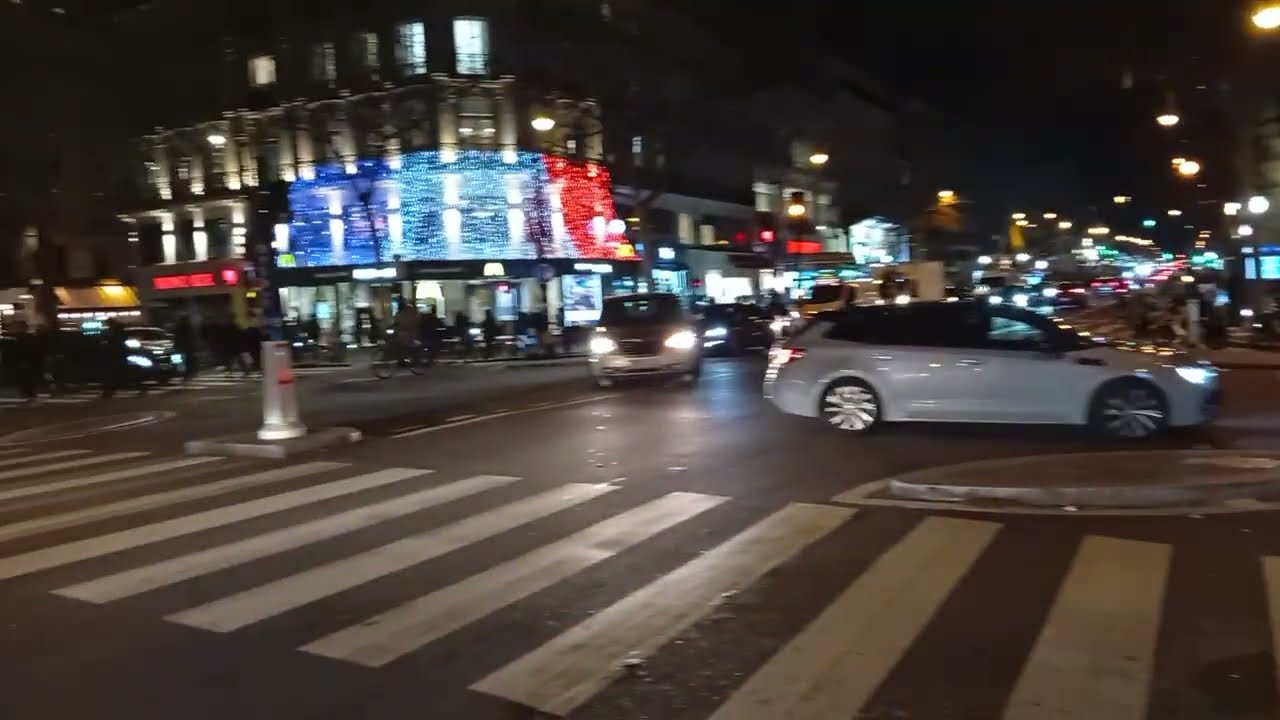 Paris France 🇨🇵 🇨🇵 City Center lifestyle Walking Tour Vlog in HD VIDEO 📷📸📸 1080P 