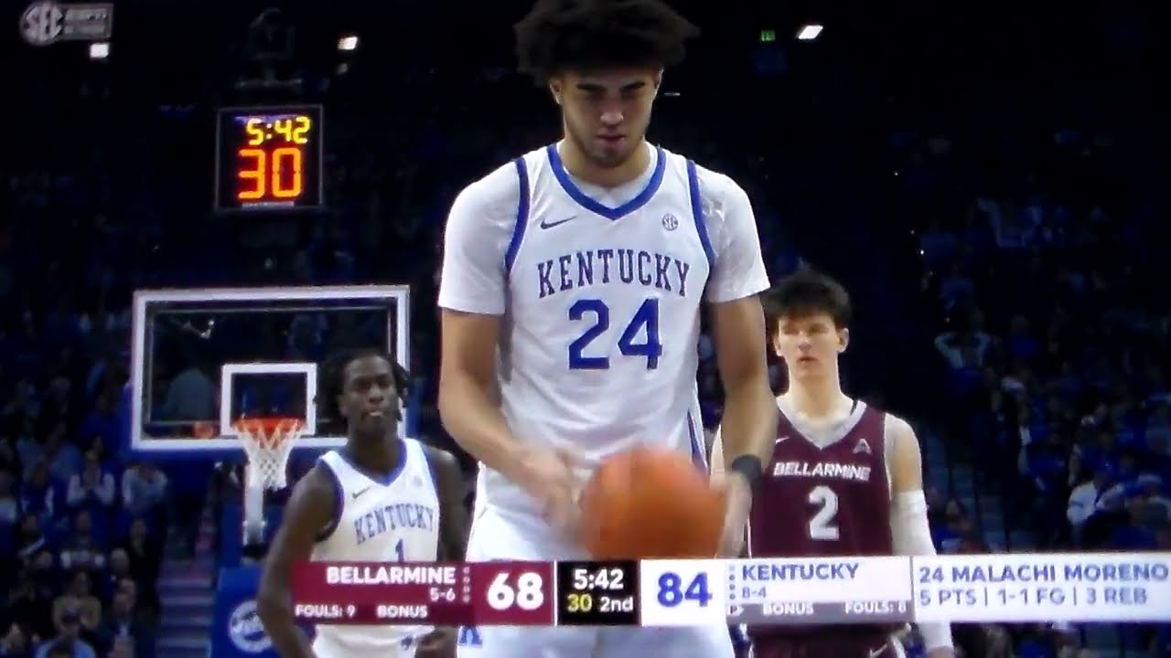 Kentucky's Malachi Moreno fouled, hits free throws vs. Bellarmine