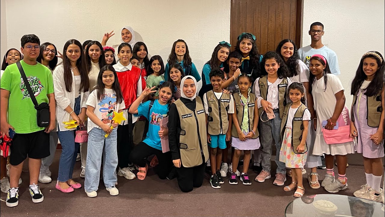 دخلنا كواليس مسرحيه 123 اكشن سولفنا وصورنا مع كل الفنانين