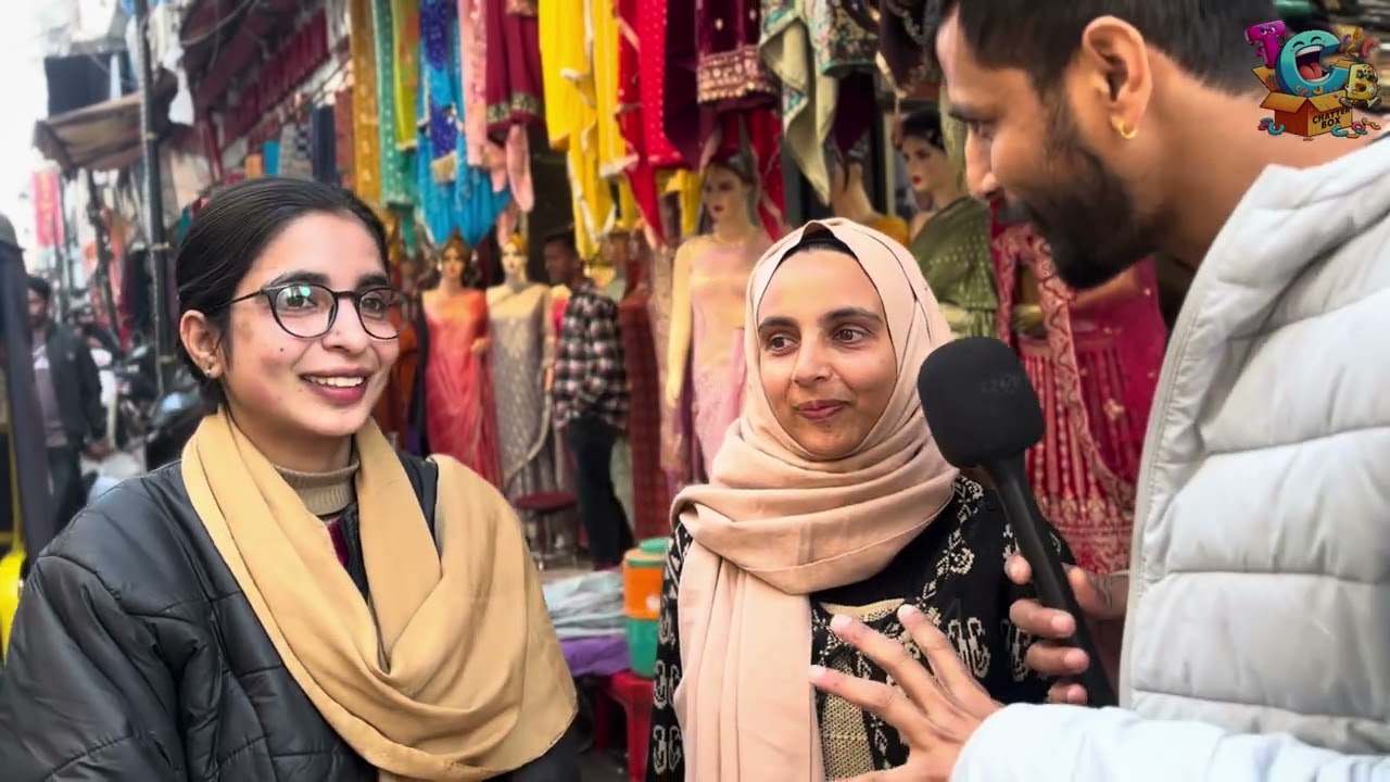 Shaadi Ki Shopping Krne Loag Aye Parade Bazaar 😍