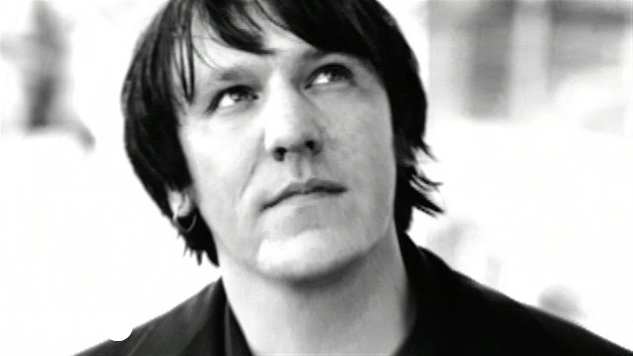 Elliott Smith's Figure 8 album 20th anniversary: more questions than  answers - Getintothis
