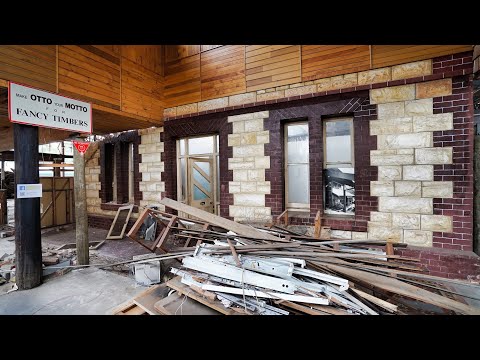 Otto Timber Joinery/2 Old houses inside the warehouse/History added