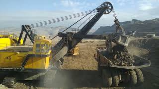 Dev Makina Ve Kamyonlarla Üretime Devam.