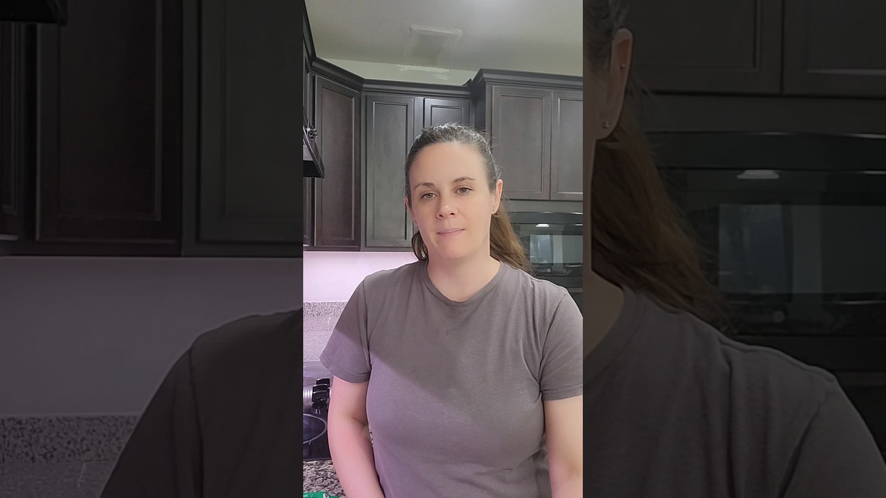 Easy meal idea: personal pizzas 