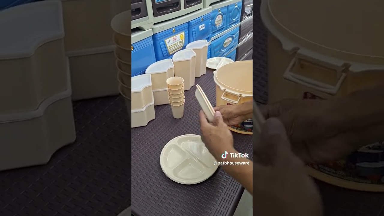 Picnic mate/ Camping Cookware Set   