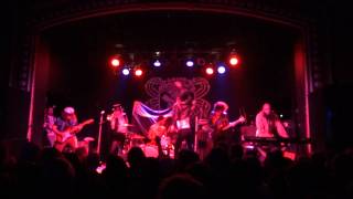 Foxy Shazam Clip Saint Andrews Hall, Detroit 2/10/12