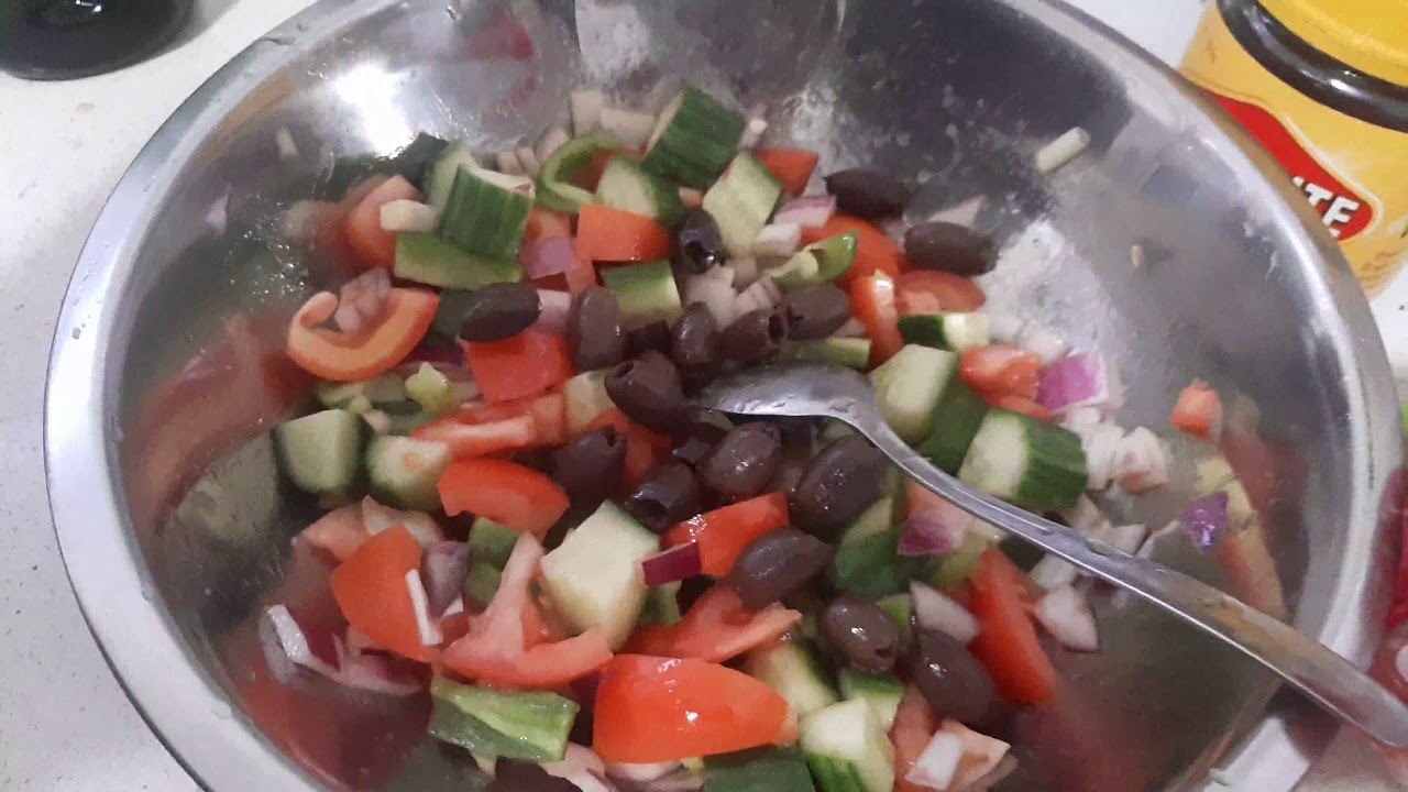 2 minutes greek salad/quick greek salad,easy salad,how to make greek salad - YouTube