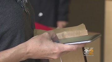 iPhone Software Bug Causes Auto-Correct Problem